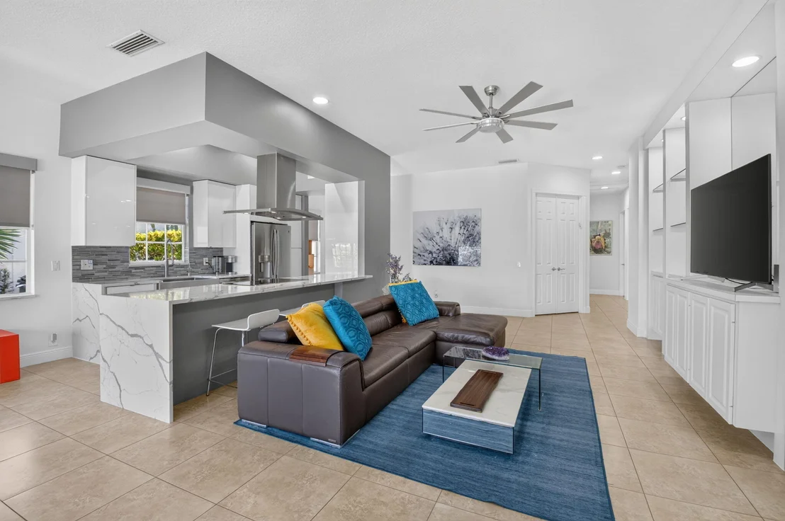 Photo of 4690 Hammock Circle
