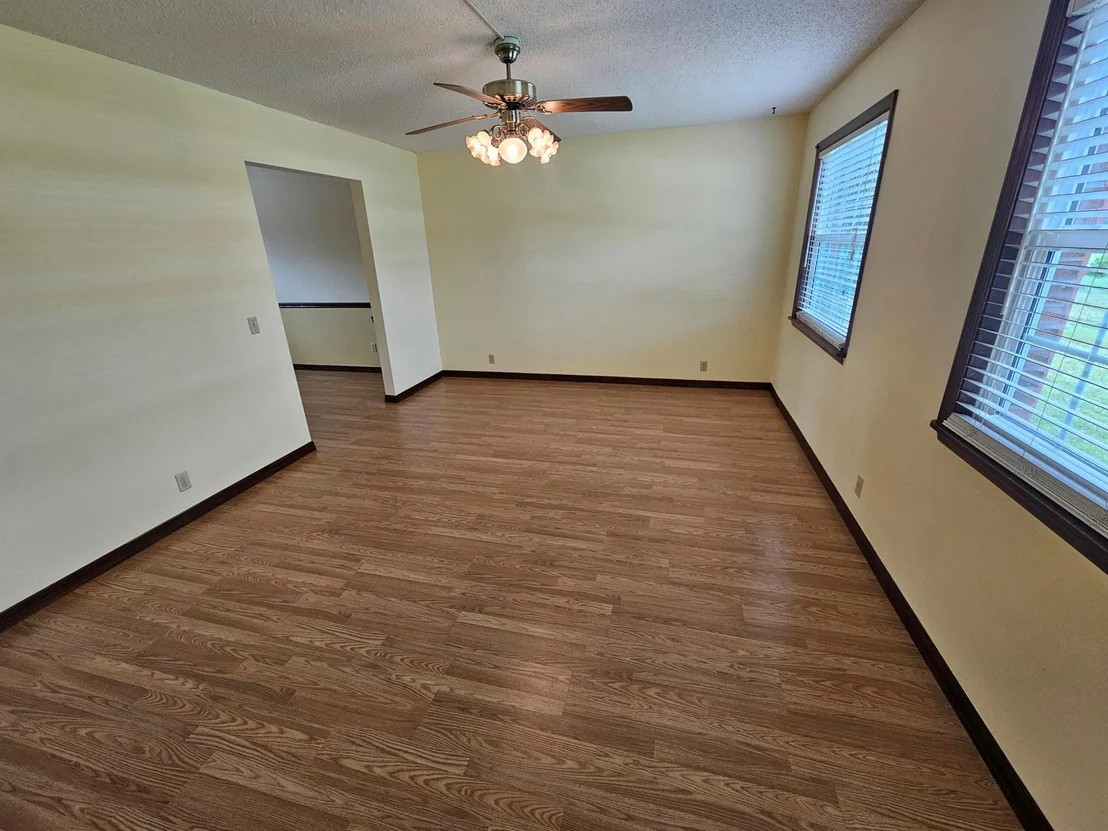 Photo of 3208 Memory Lane