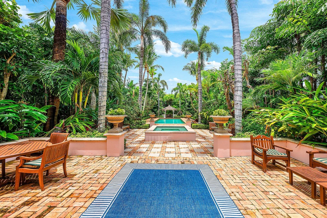 Photo of 406 N Ocean Boulevard