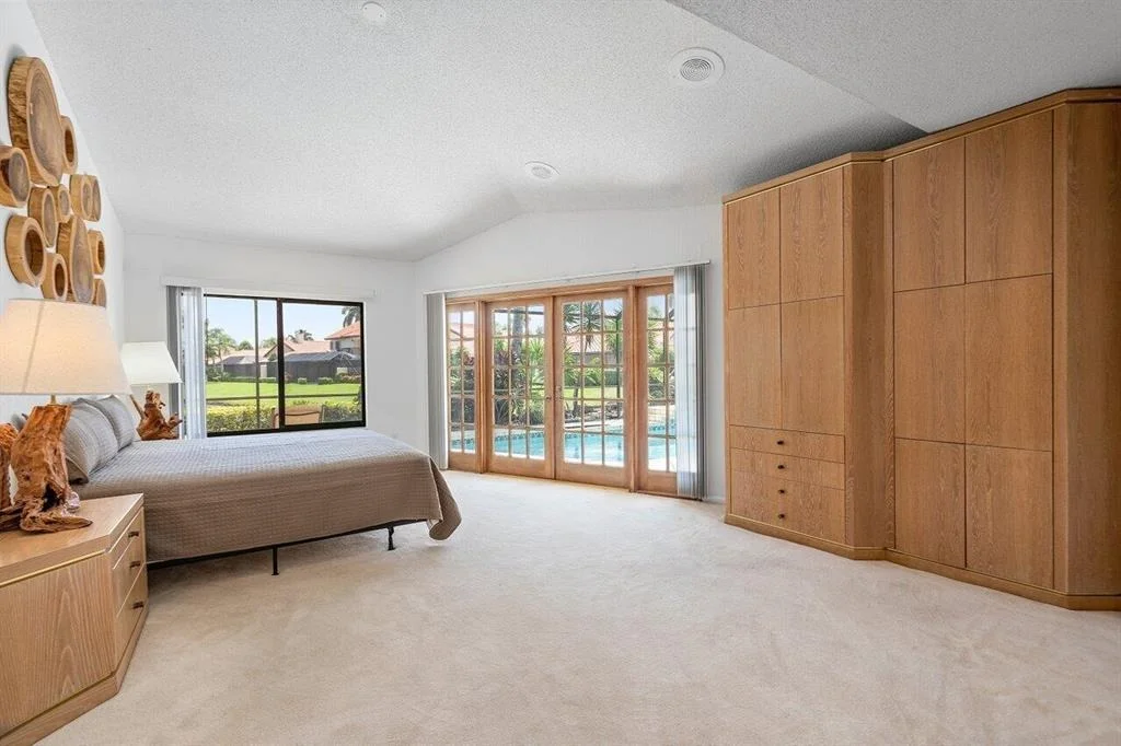 Photo of 22651 Esplanada Circle W
