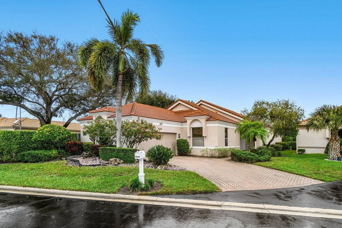 Photo of 6219 Evian Place