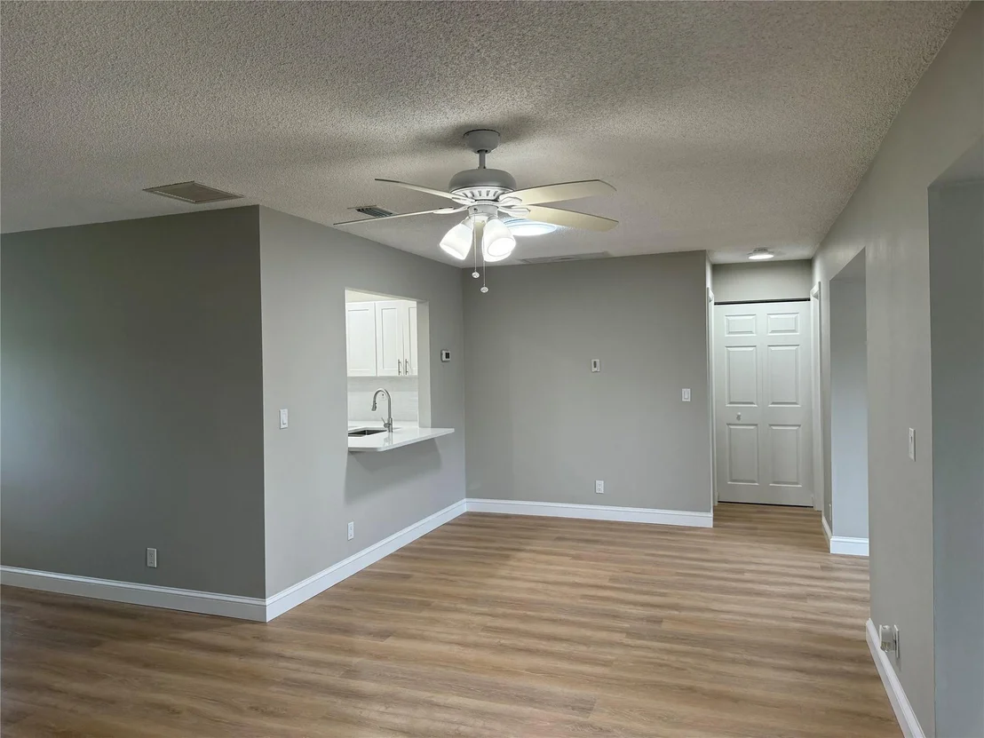 Photo of 6111 Rainbow Circle