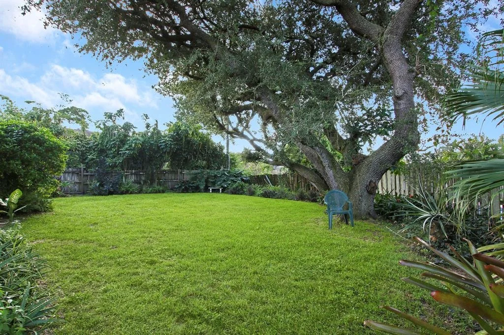 Photo of 5136 Beechwood Road