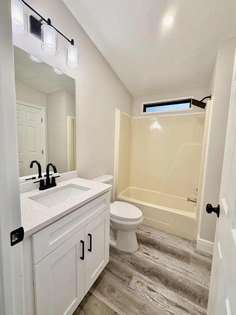 Photo of 2331 SE 29th Street