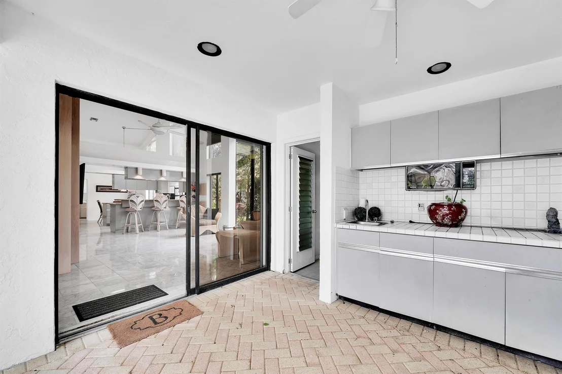 Photo of 7603 Mandarin Drive