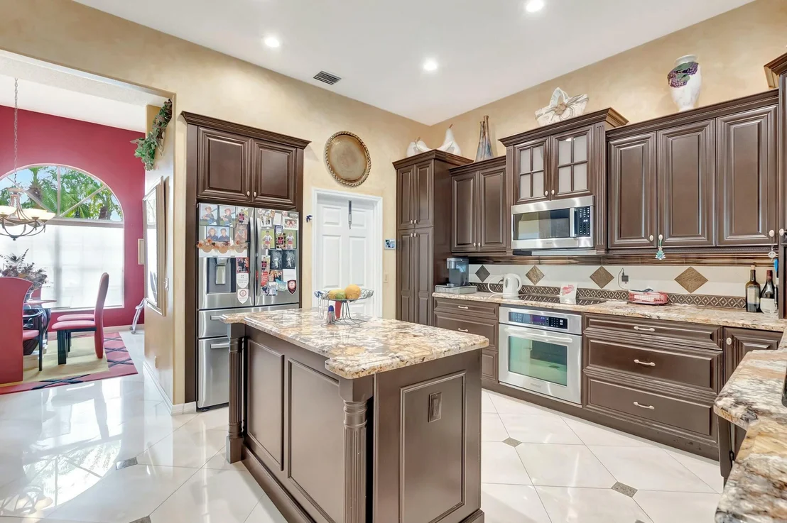 Photo of 10423 Canoe Brook Circle