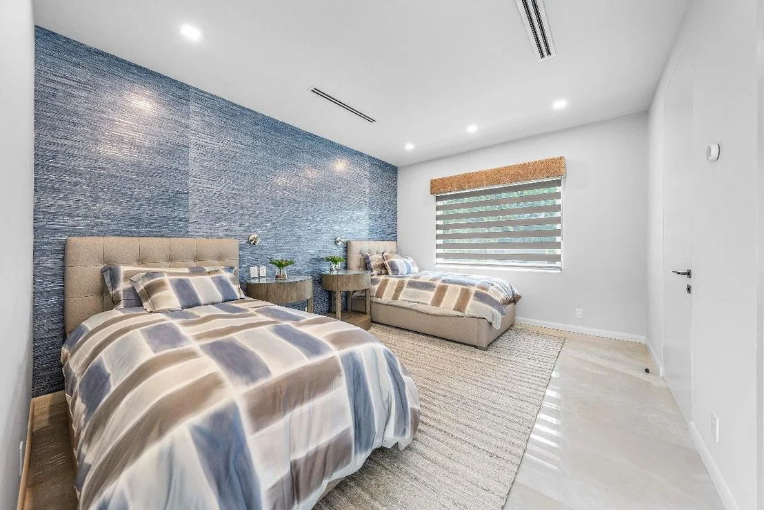 Photo of 6641 Giralda Circle