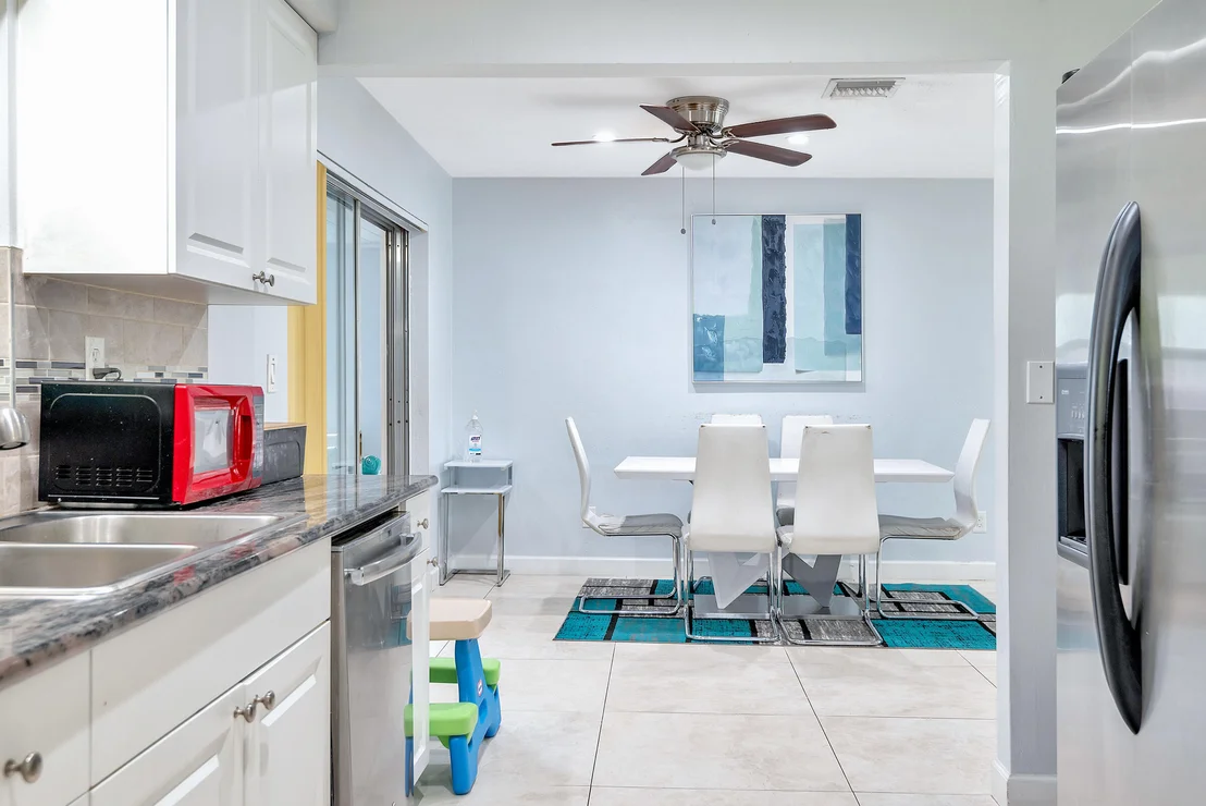 Photo of 4170 Foss Road