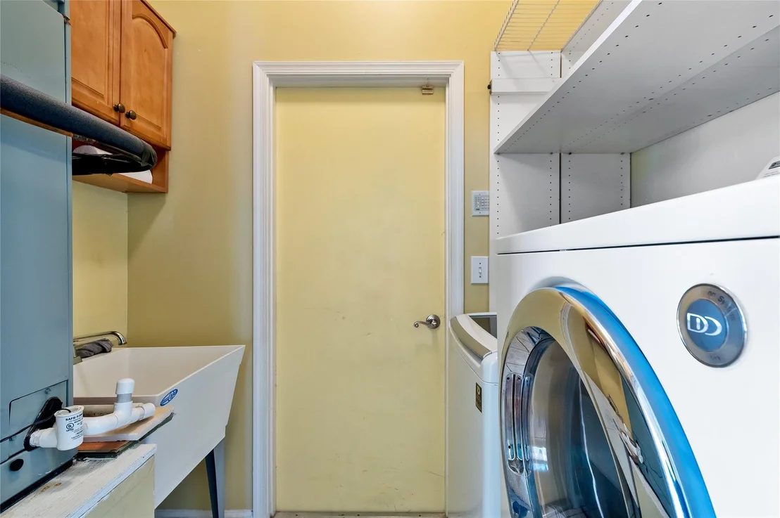 Photo of 7733 Highlands Circle