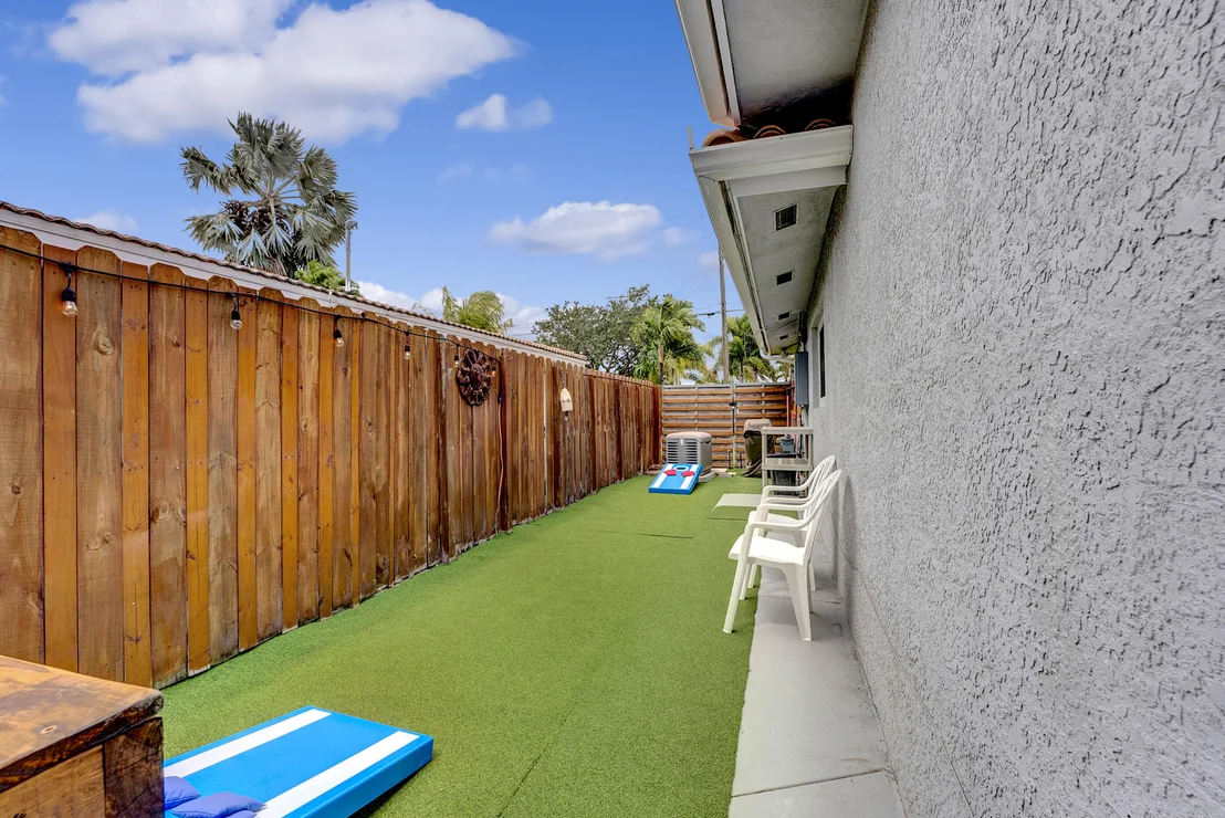 Photo of 430 SE 1st Terrace
