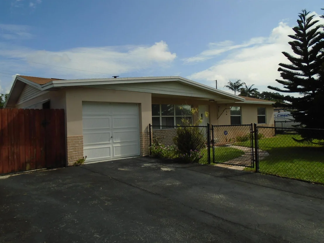 Photo of 3321 Tyringham Drive