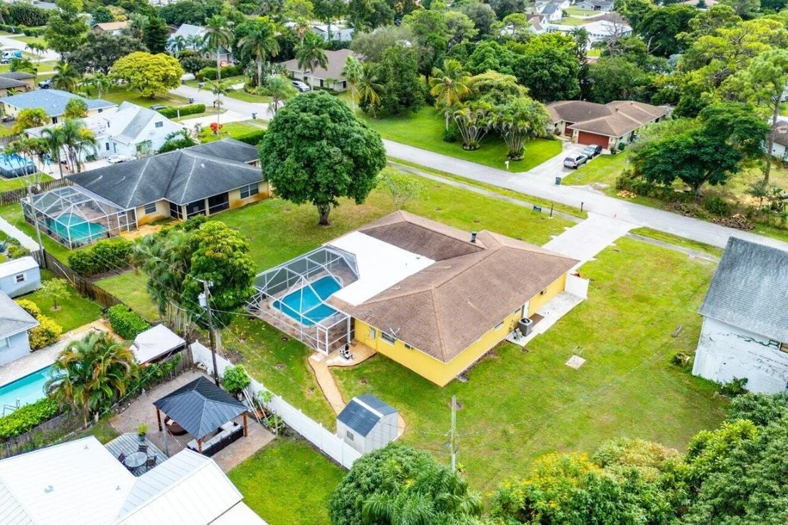 Photo of 5455 Pine Tree Drive