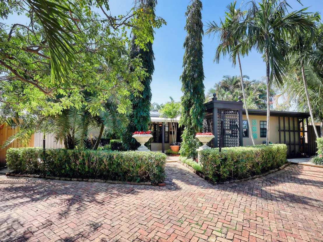 Photo of 1114 SE 14th Drive