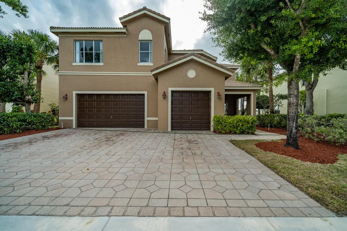 Photo of 1317 Beacon Circle Circle
