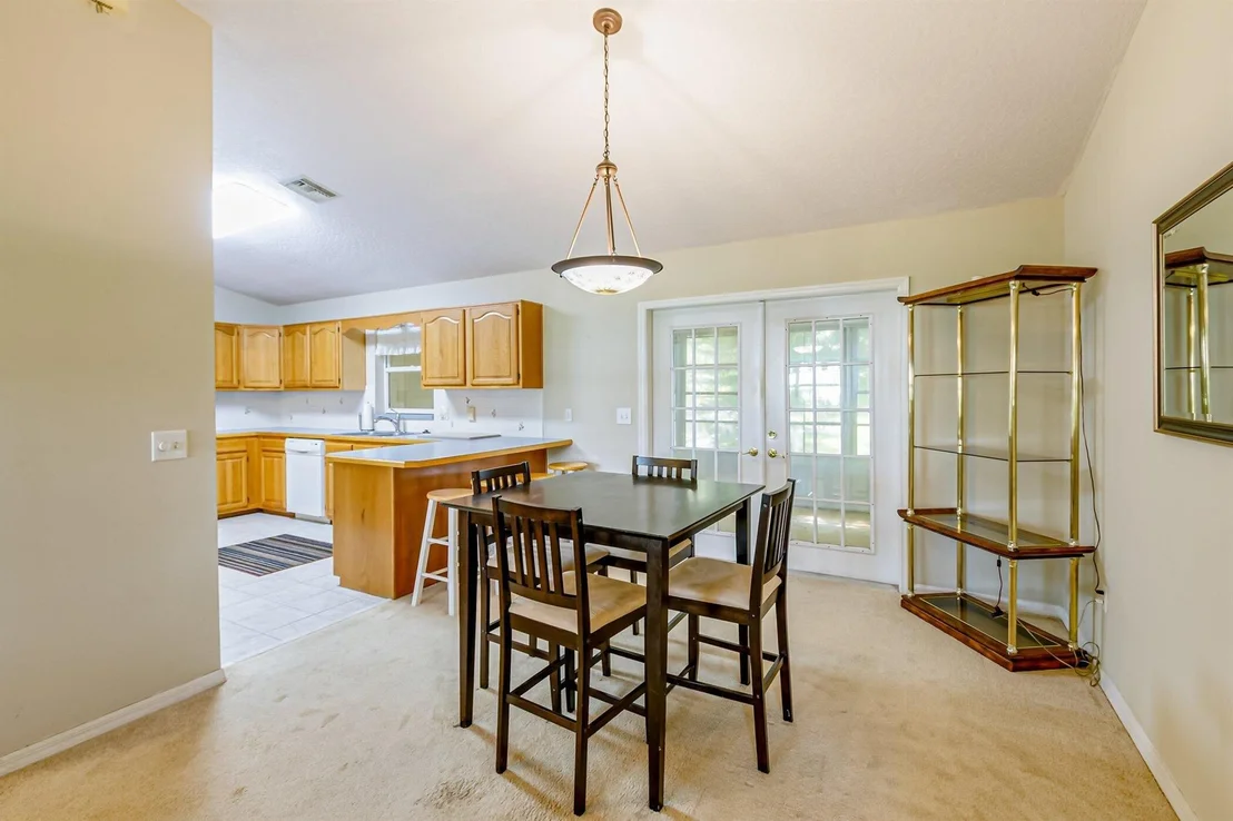 Photo of 680 Helicon Terrace