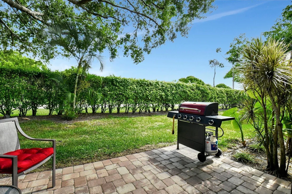 Photo of 8313 Springtree Road