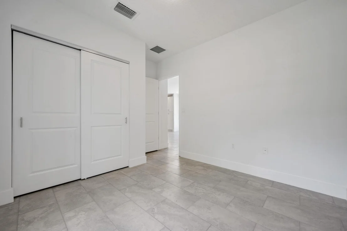 Photo of 3534 NW 32nd Avenue