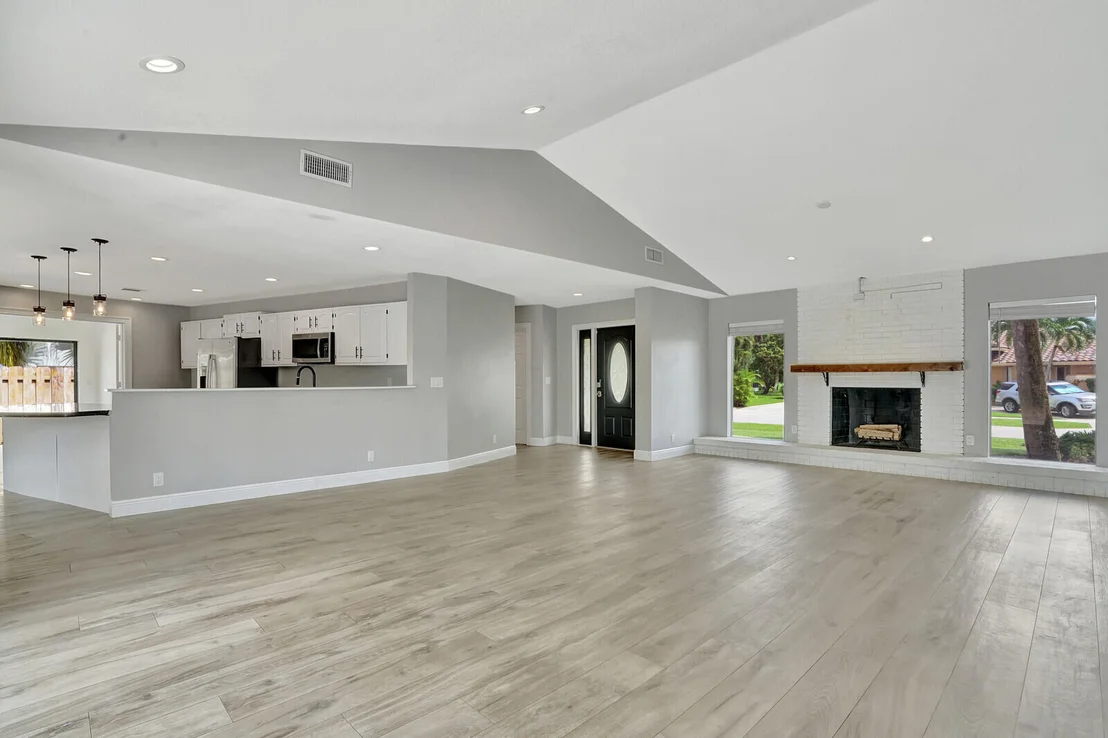 Photo of 1369 Sailboat Circle