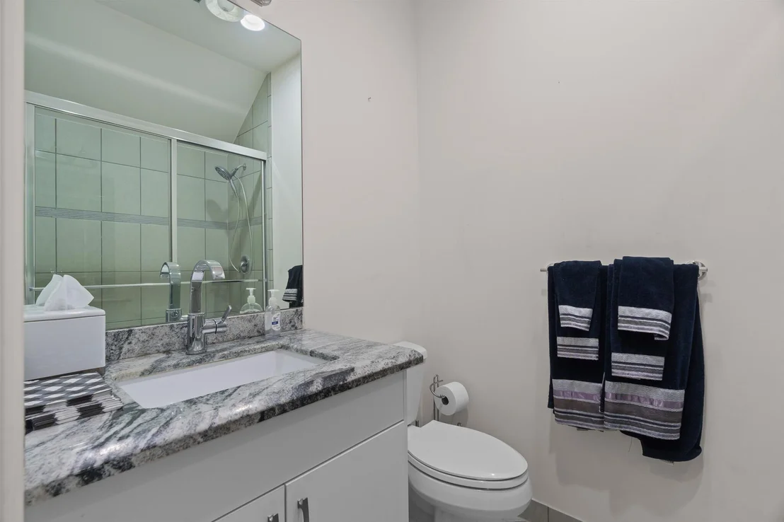Photo of 8095 Baltic Amber Road