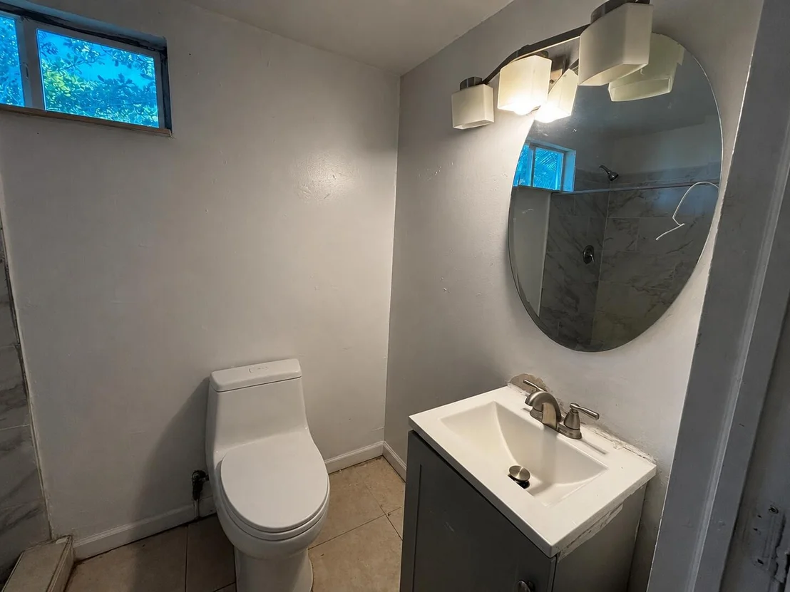 Photo of 301 FLEMING Avenue