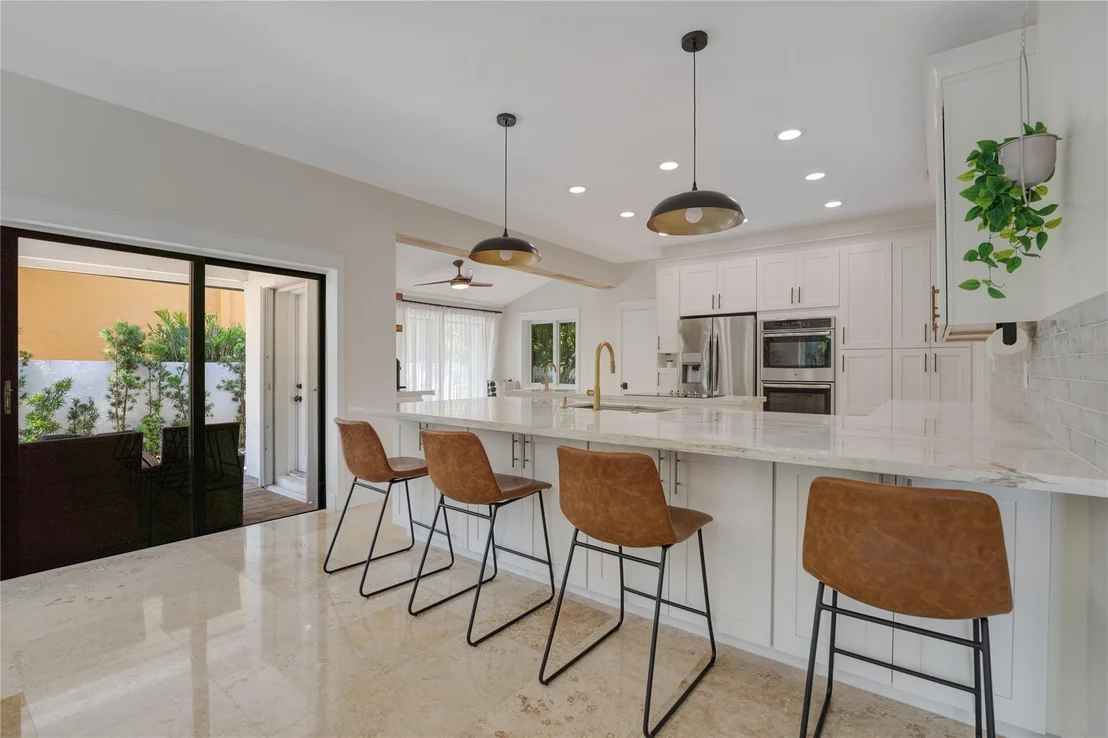 Photo of 741 Mockingbird Lane