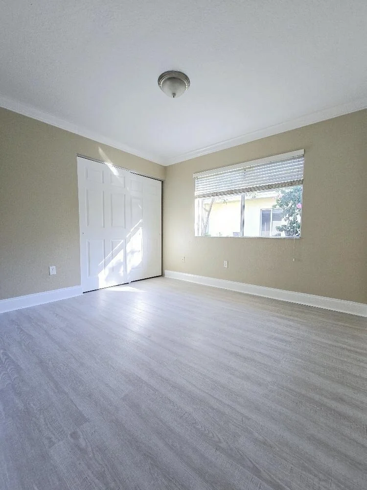 Photo of 321 NW 17th Avenue