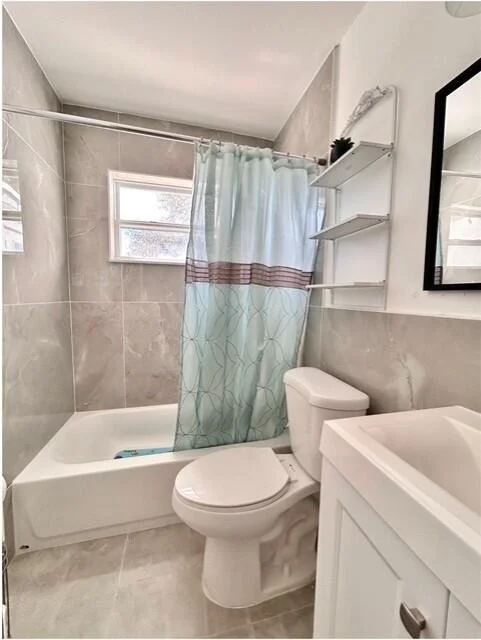 Photo of 4472 SE Alden Avenue