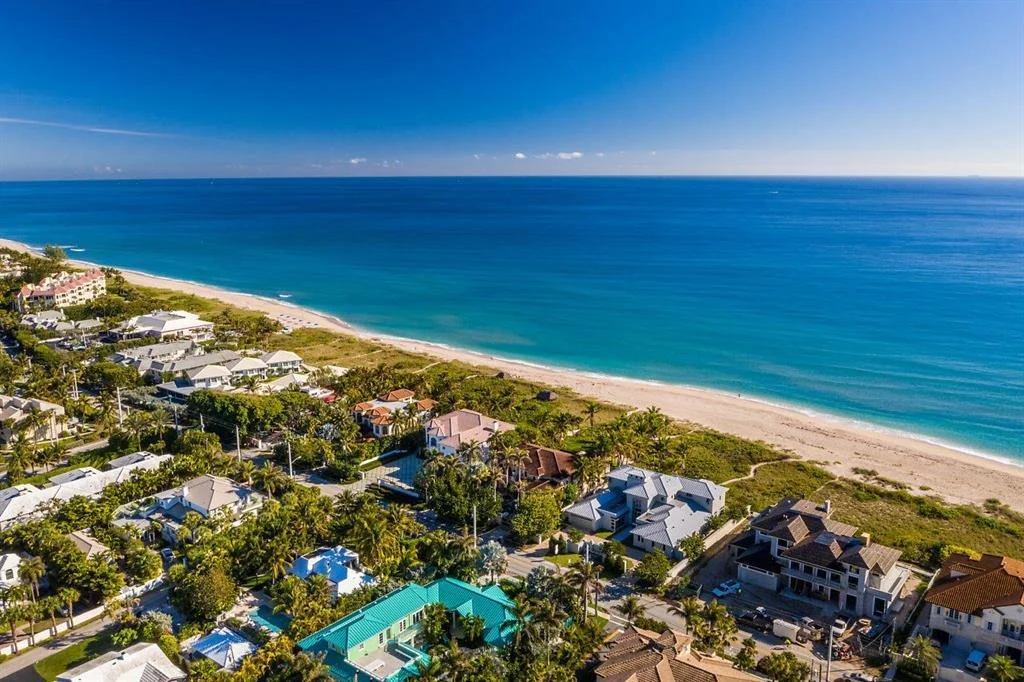 Photo of 719 N Ocean Boulevard