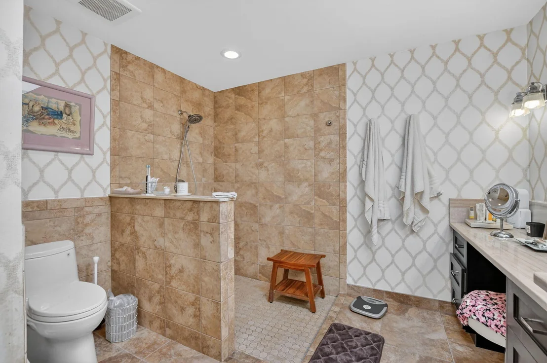 Photo of 11270 Clover Leaf Circle