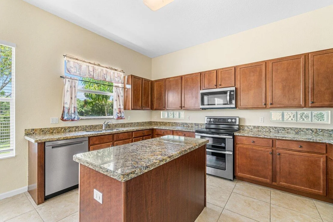 Photo of 4145 Key Lime Boulevard