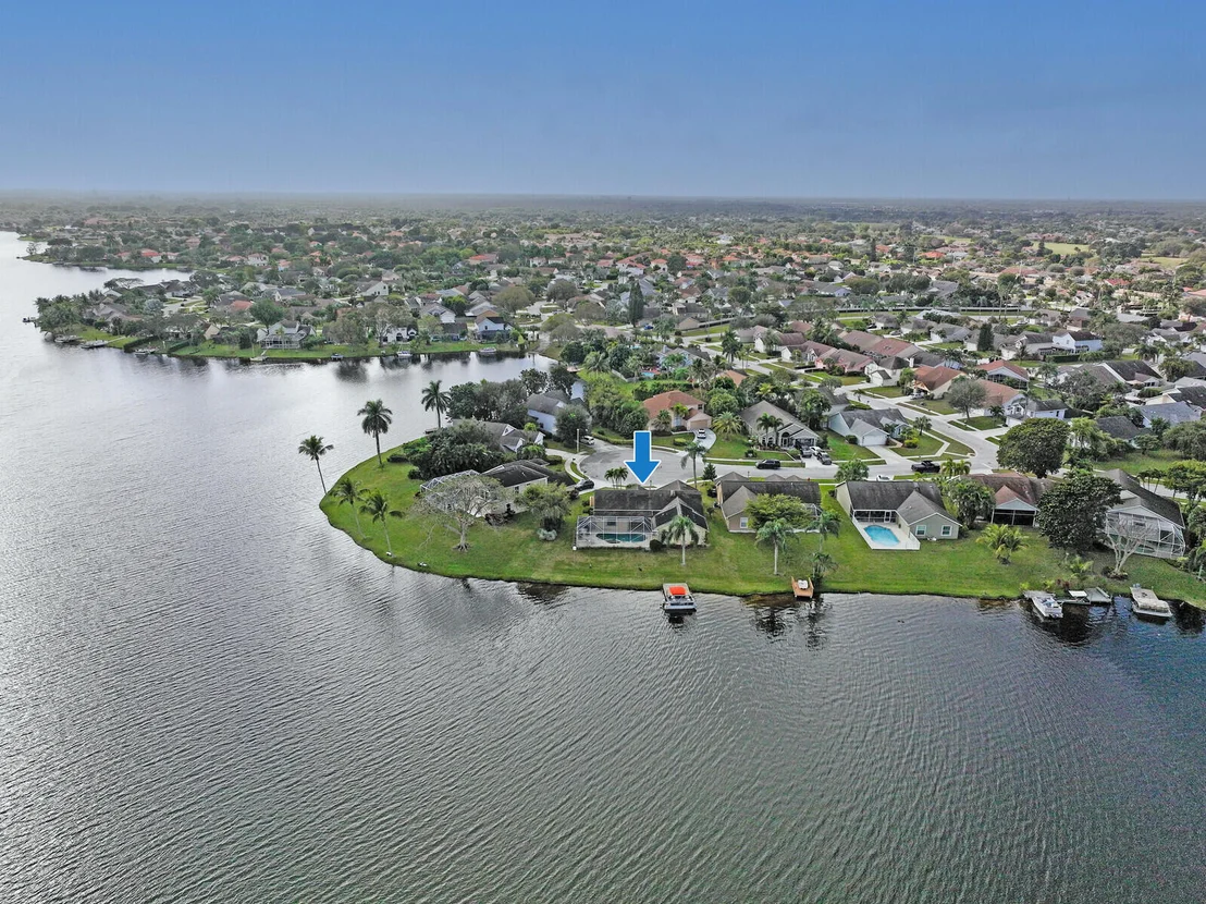 Photo of 12871 Upper Cove Drive
