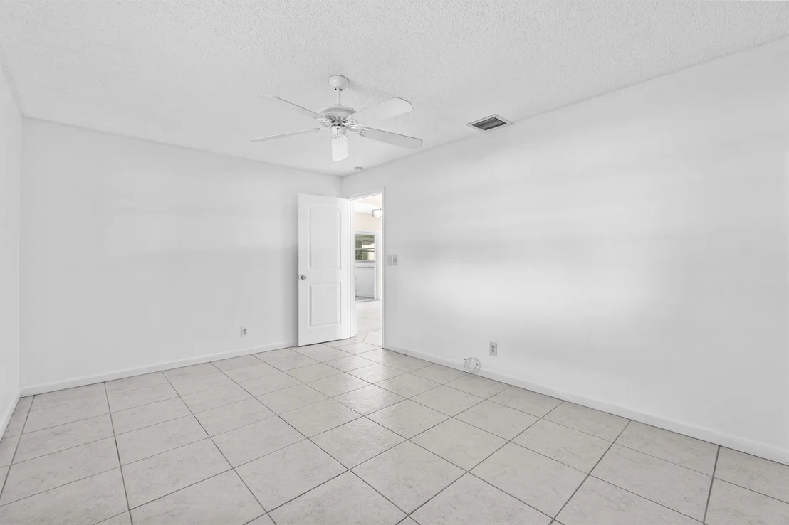 Photo of 2203 Campanelli Boulevard