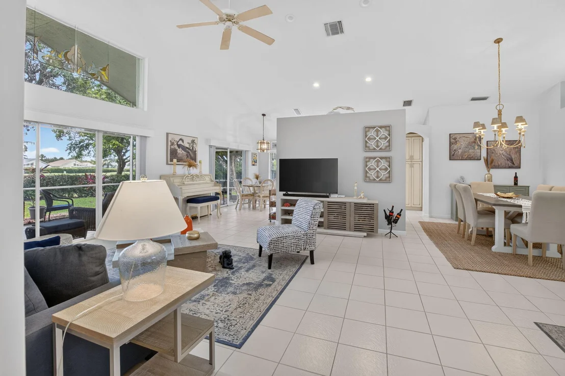 Photo of 6101 Hook Lane