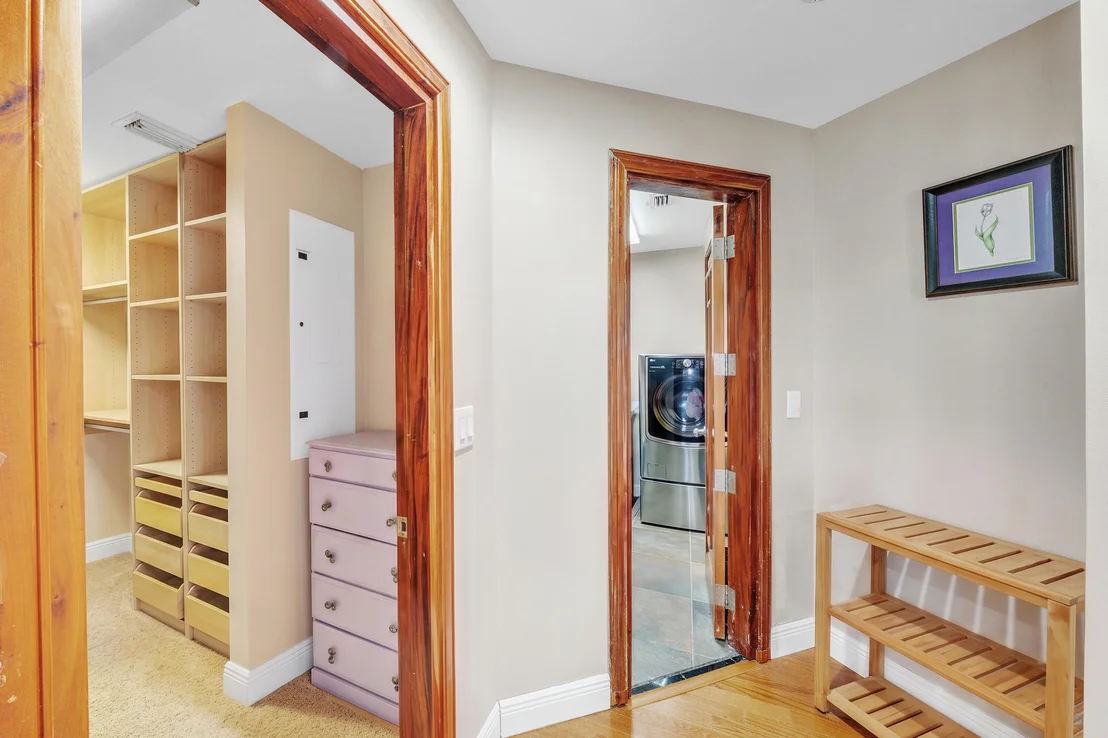 Photo of 5844 Pinebrook Drive