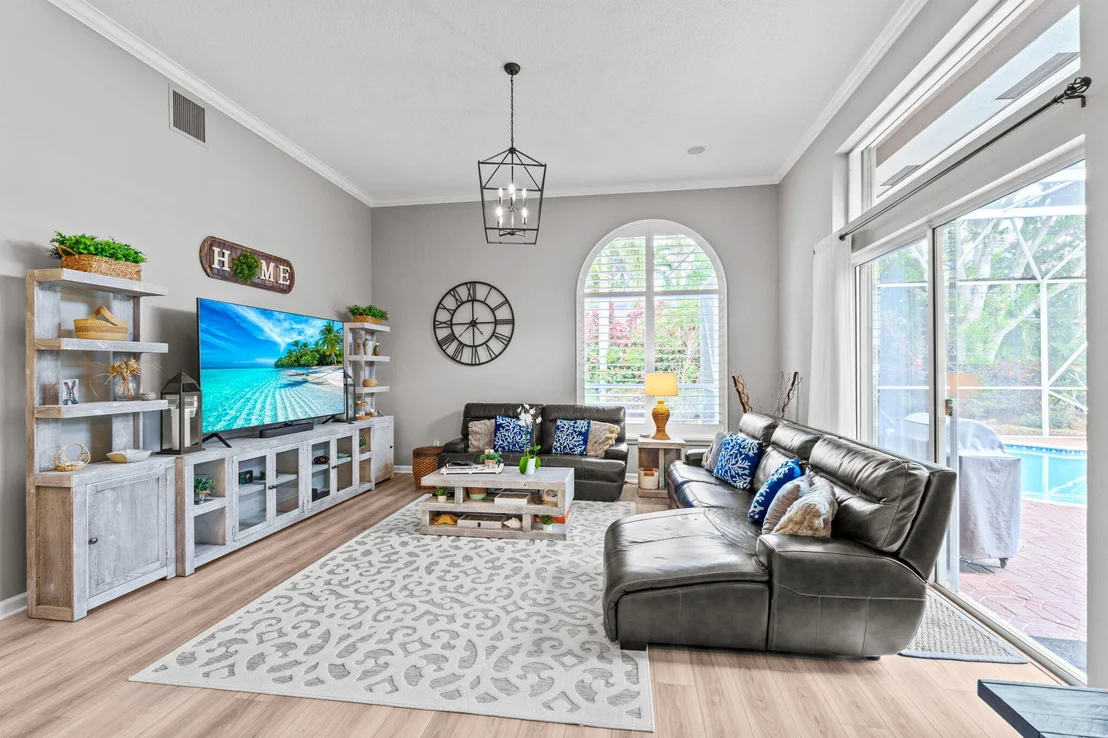 Photo of 21704 Fall River Drive