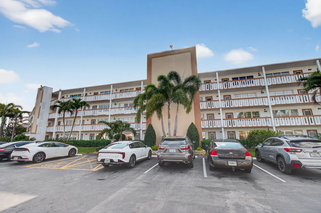 Photo of 2035 Cornwall B