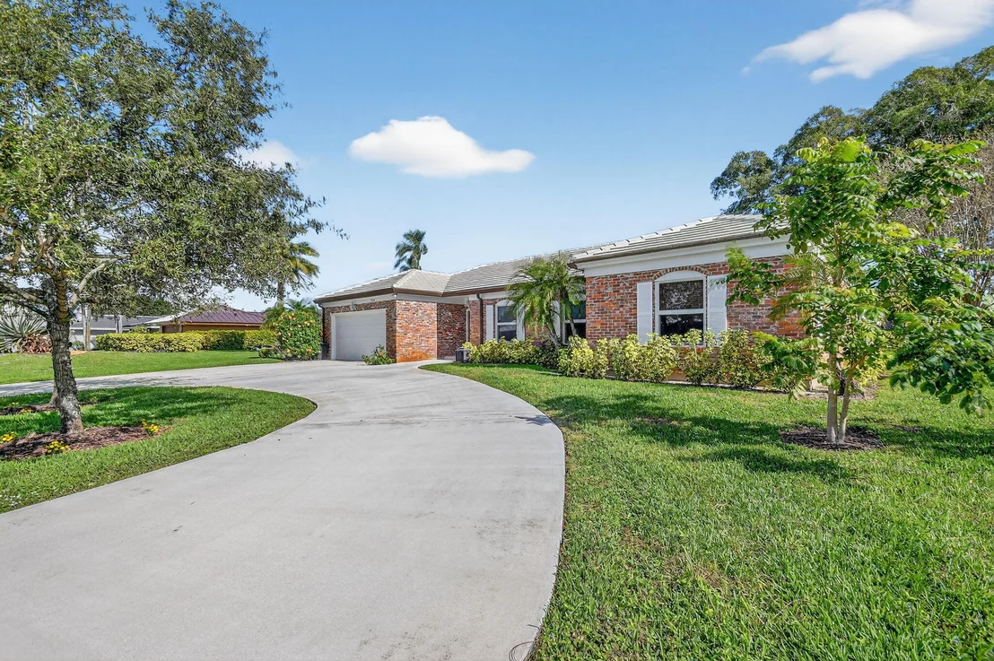 Photo of 224 Orange Tree Drive
