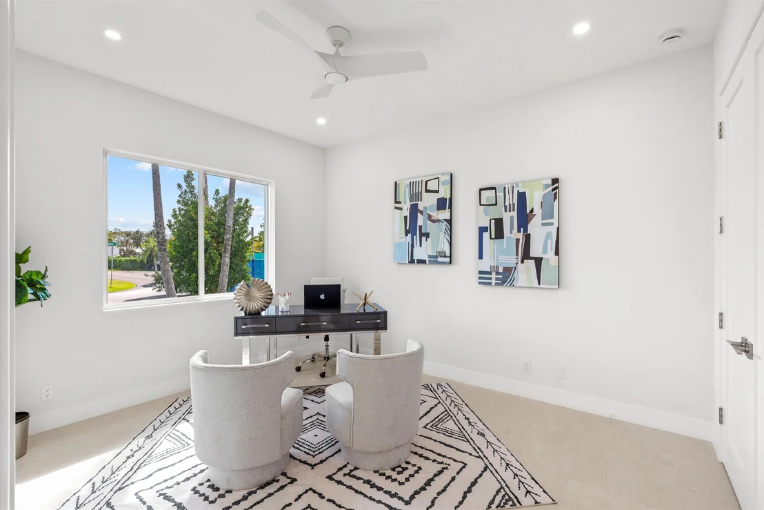 Photo of 417 Lake Drive