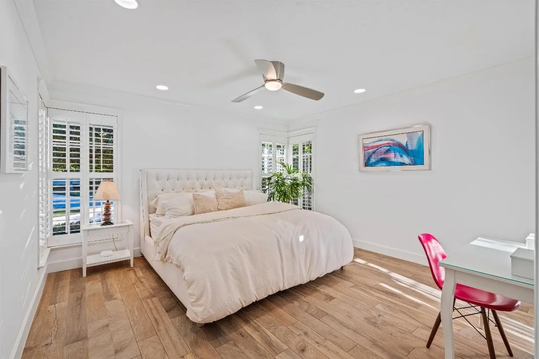 Photo of 745 Periwinkle Street