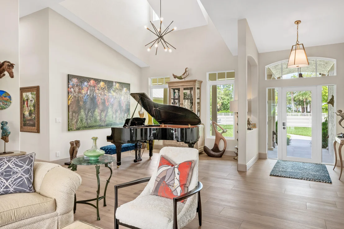 Photo of 1464 Stallion Drive