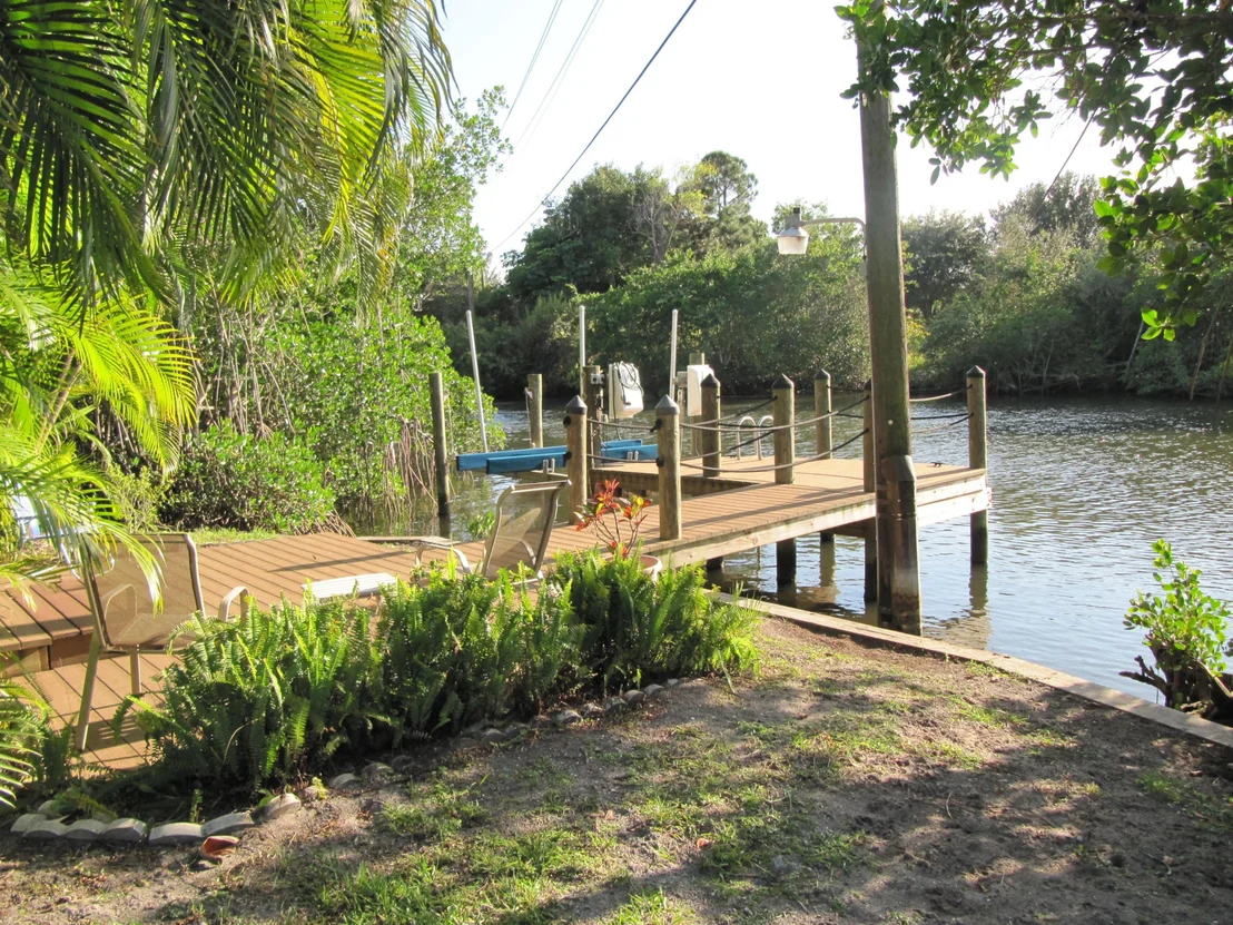 Photo of 1260 Holly Cove Drive