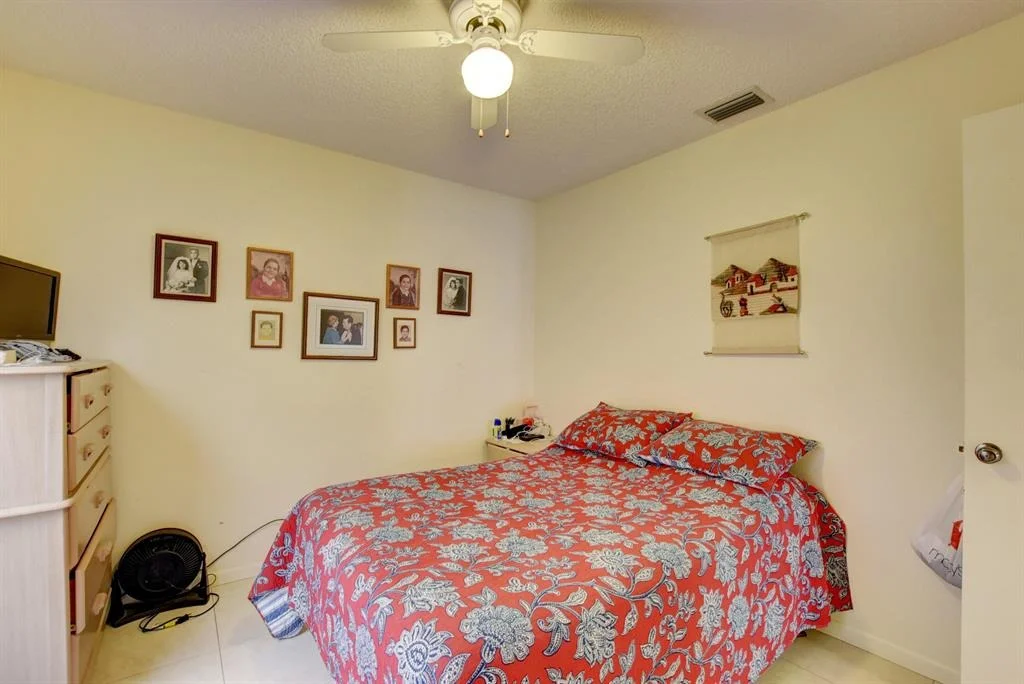 Photo of 10332 Sunstream Lane