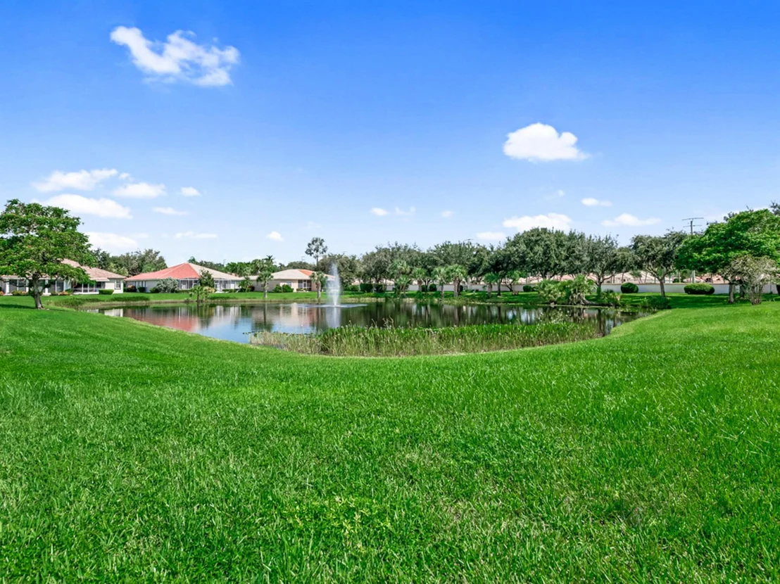 Photo of 9664 Crescent View Drive N