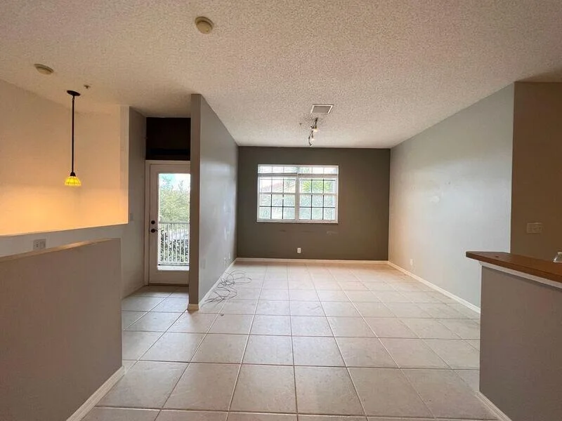 Photo of Unit J at 117 Lighthouse Circle
