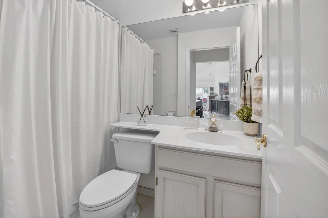 Photo of 5501 Grande Palm Circle