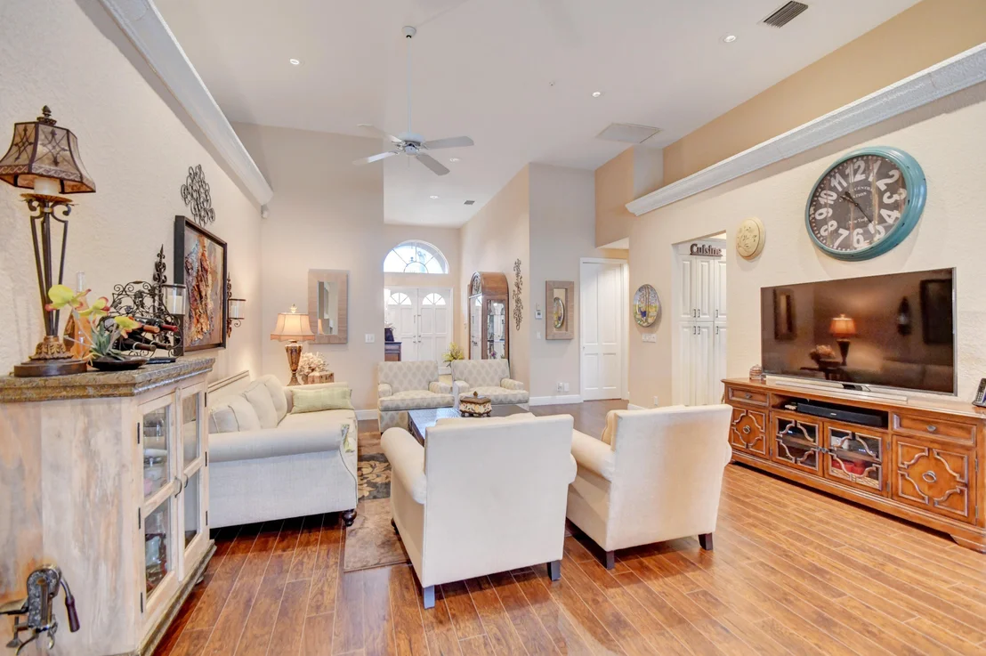 Photo of 2301 NW 25th Way