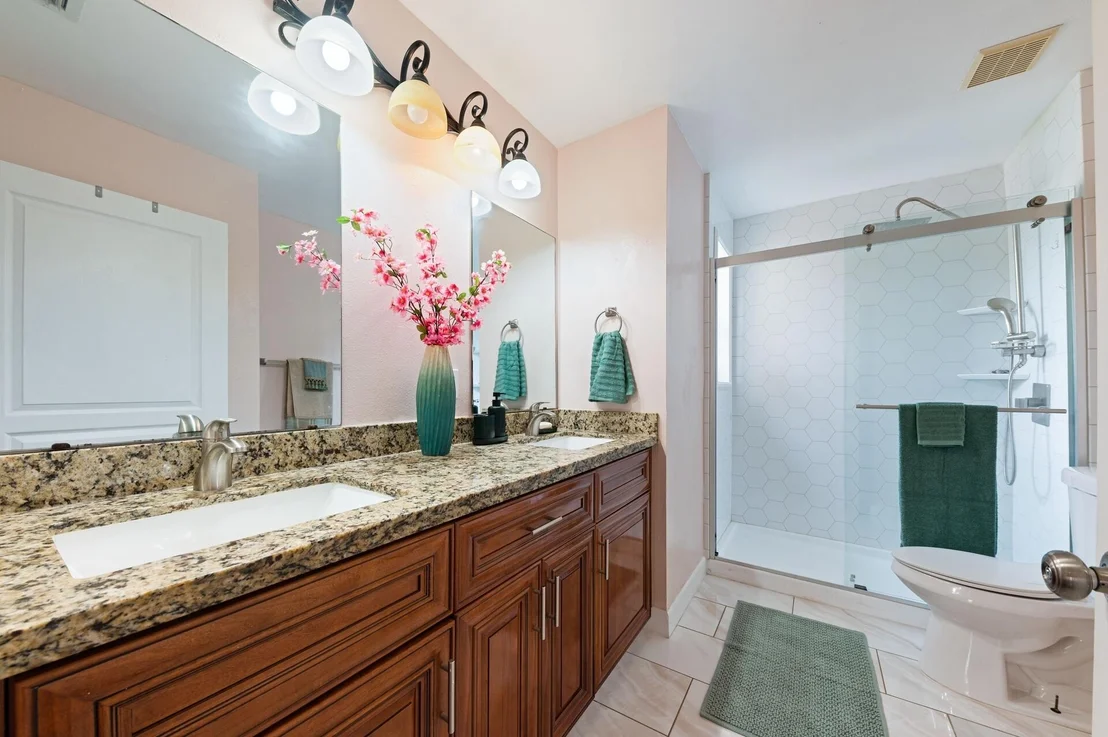 Photo of 5217 Rising Comet Lane