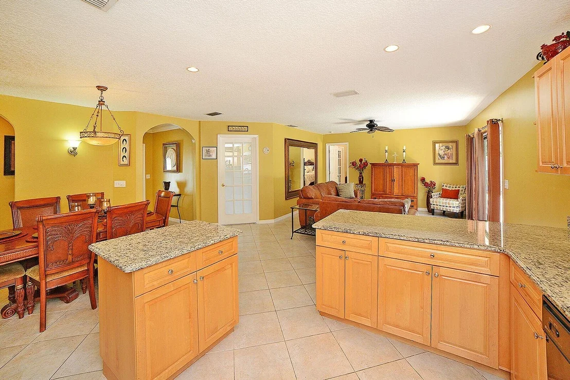 Photo of 4218 Woods End Road