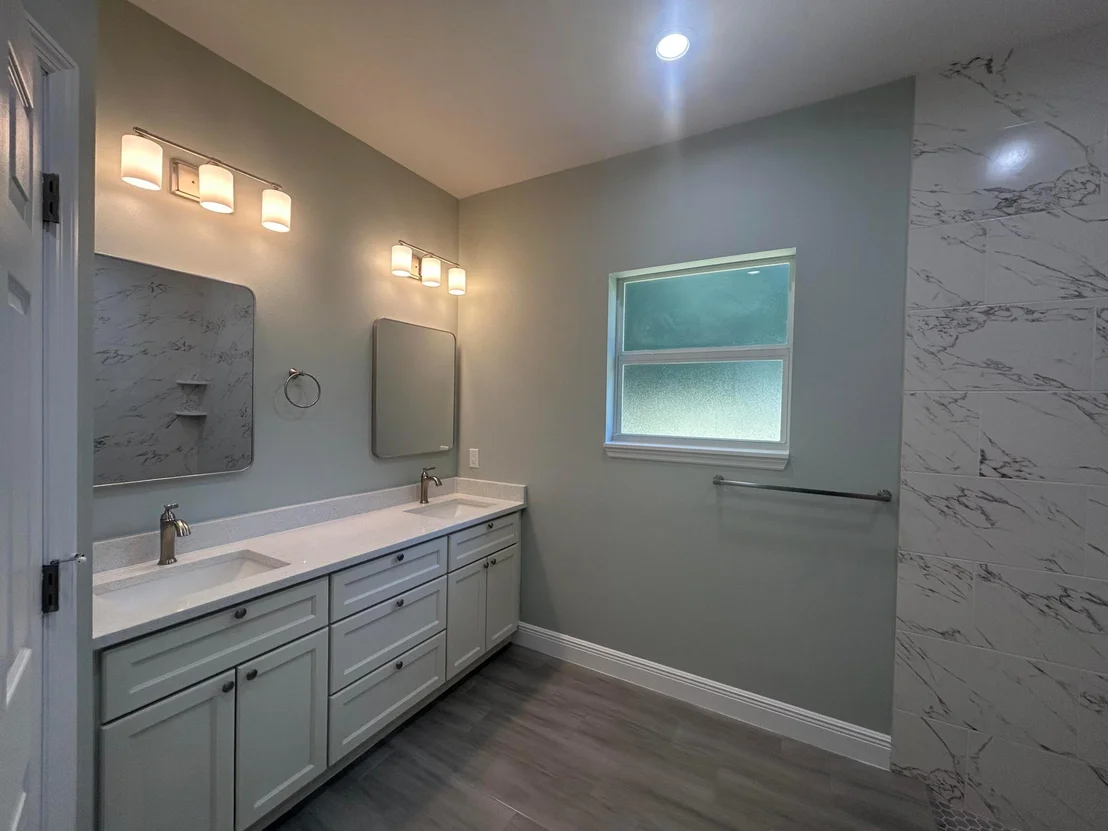 Photo of 3935 NW 18th Avenue
