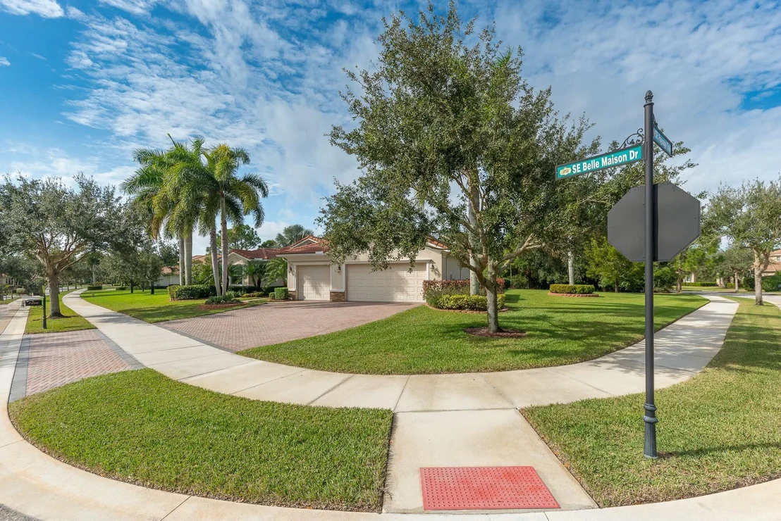 Photo of 7466 SE Belle Maison Drive